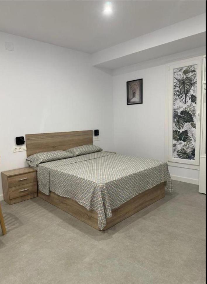 Estupendo Piso A 5 Min De La Estacion De Bus Y Tren Maria Zambrano Apartment Malaga Ngoại thất bức ảnh